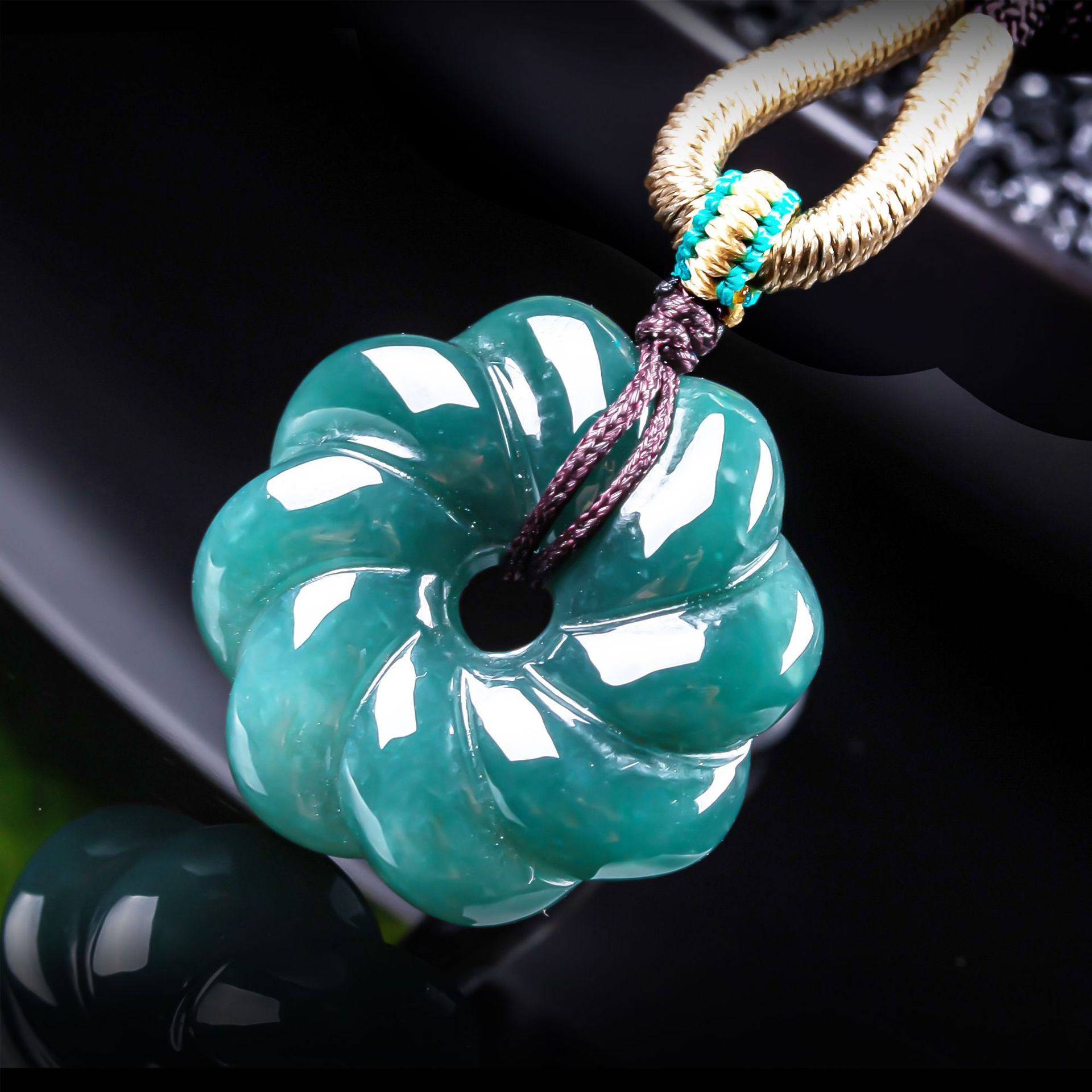 Women'S Accessories And Jewelry - Natürlicher burmesischer Jadeit-Blumenanhänger Halskette Accessoires Edelstein-Talismane