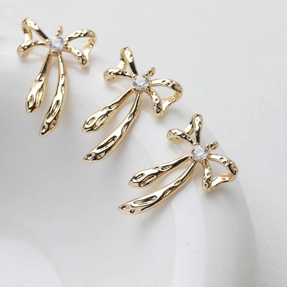 4 Stück zierliche Schleife Cha – Charm Necklace Dainty Bewertung und Preis