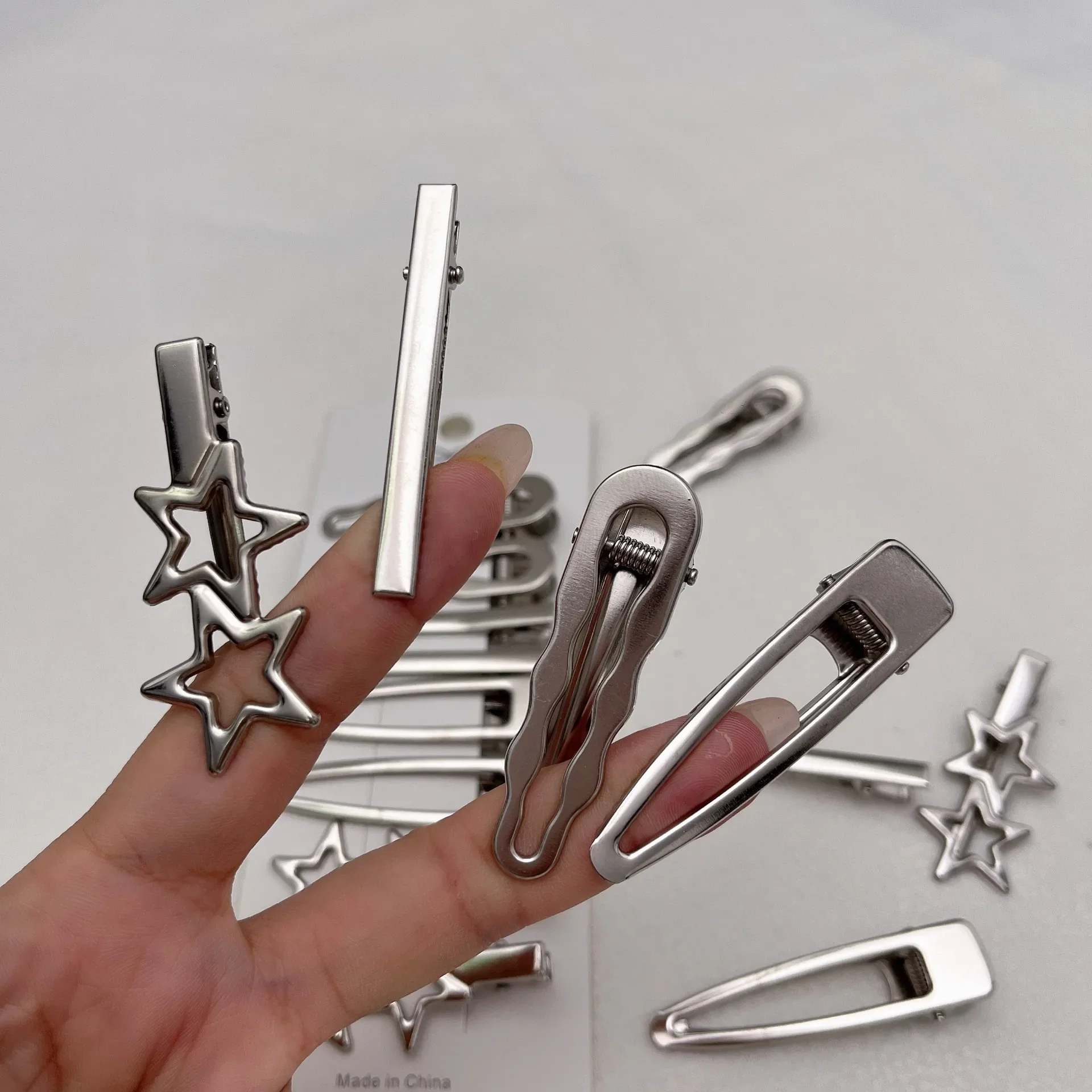 Splitter Metall Haarspangen Fr – Women Accessories Combo Bewertung und Preis