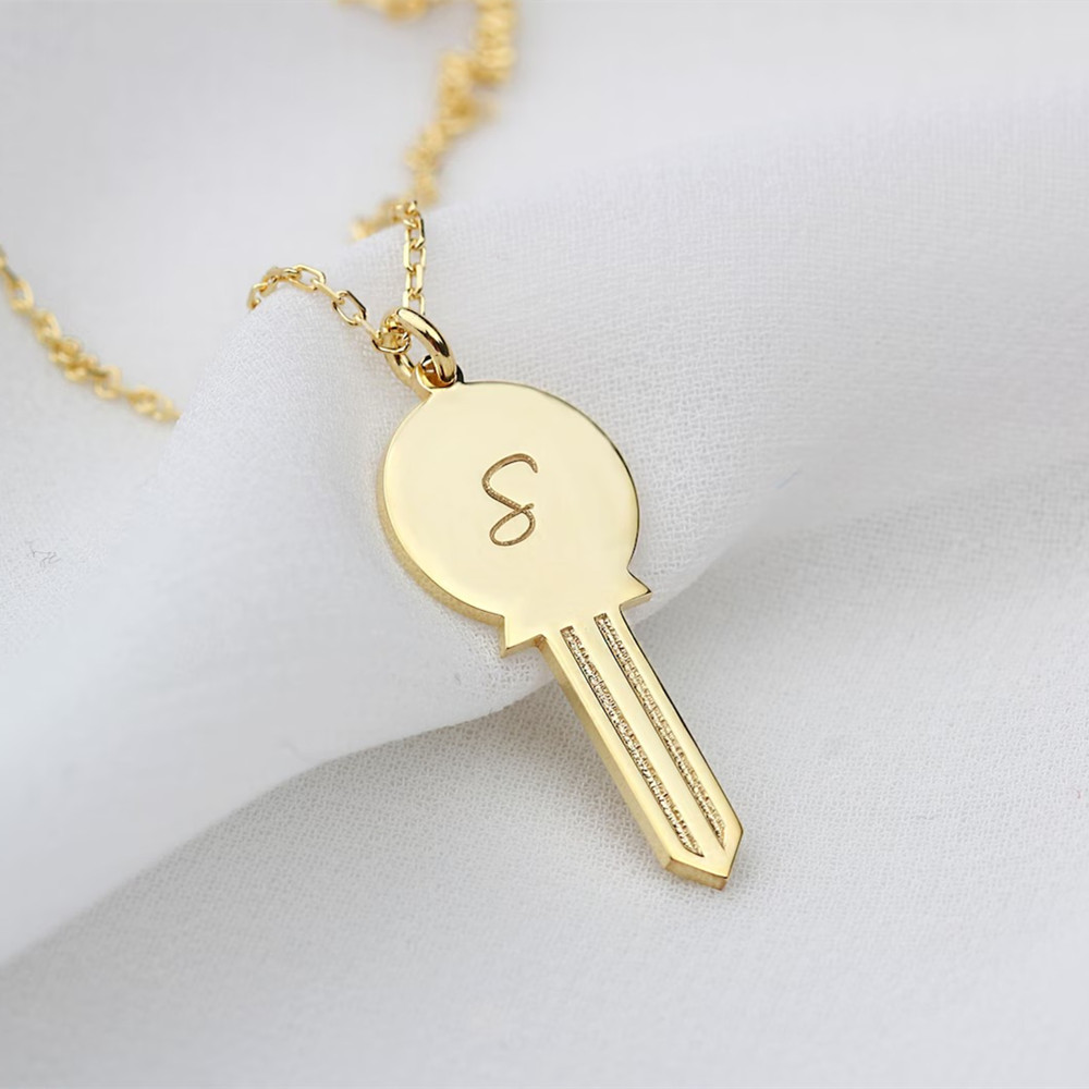 Personalisierte Zarte Schlüsse – Charm Necklace Dainty Bewertung und Preis
