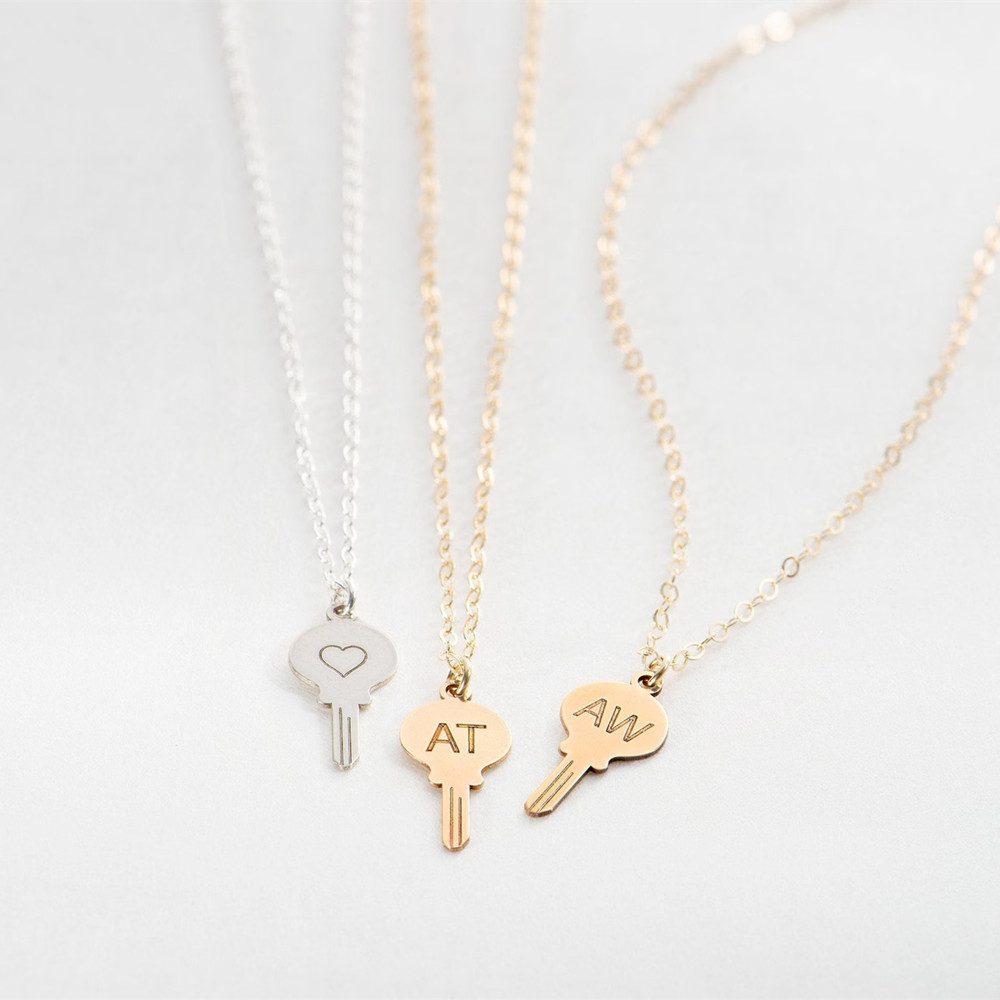 Personalisierte Zarte Schlüsse – Charm Necklace Dainty Bewertung und Preis