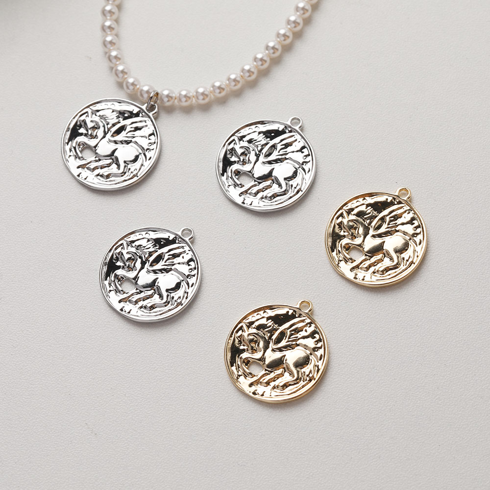 4 Stück zierliche Einhorn-Char – Charm Necklace Dainty Bewertung und Preis