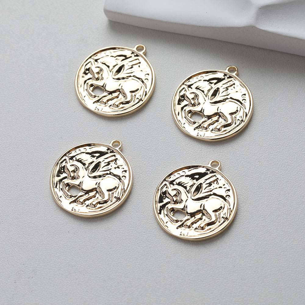 4 Stück zierliche Einhorn-Char – Charm Necklace Dainty Bewertung und Preis