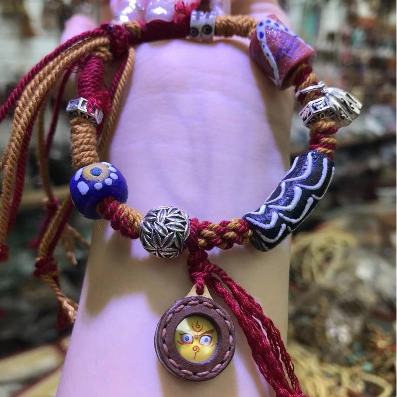 Tibetischer Schmuck – gewebte  – Women Accessories Nepal Bewertung und Preis
